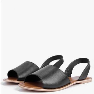 Peep toe Leather Sandals